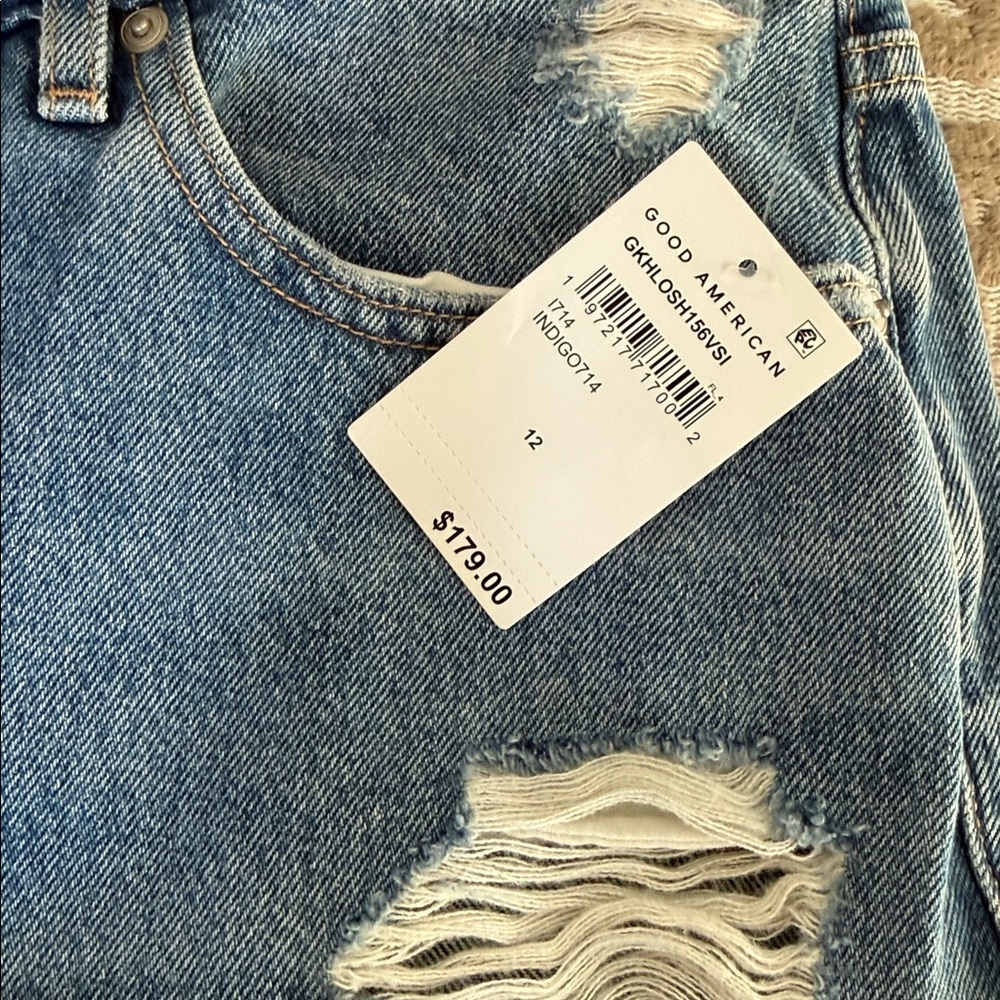 The Khloé Jean - Picture 6 of 6